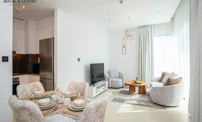 Vibrant and Stunning Views of Marina with High-end Amenities