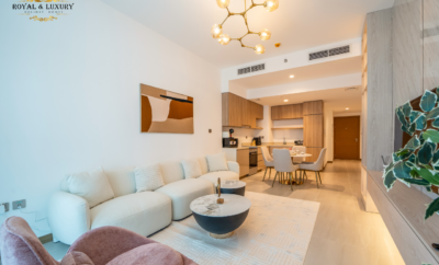 2BR with Mesmerizing Dubai Canal View